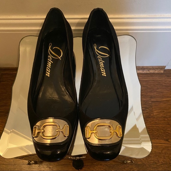 Delman Black Gold Buckle Flats Size 6.5 - Picture 1 of 7